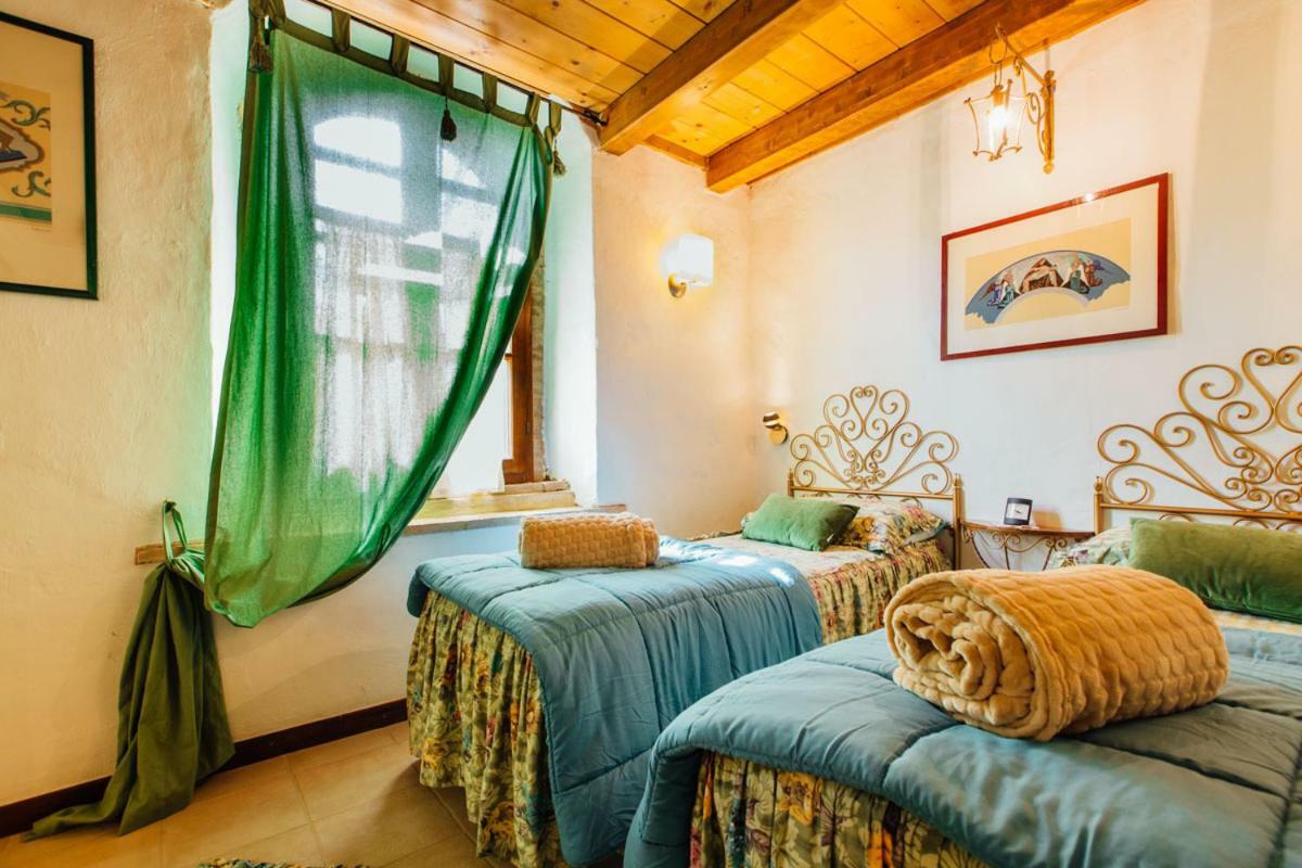 ガヴォッラーノ Casa Conti Di Sottoヴィラ エクステリア 写真