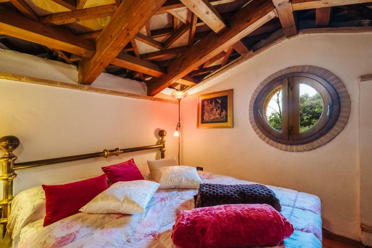 ガヴォッラーノ Casa Conti Di Sottoヴィラ エクステリア 写真