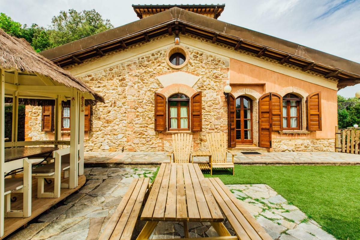 ガヴォッラーノ Casa Conti Di Sottoヴィラ エクステリア 写真